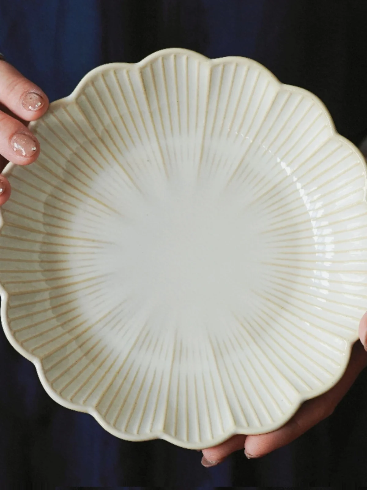 

Японская обеденная тарелка с лепестками Sle Cerc, обеденная тарелка в стиле вестерн, обеденная тарелка для домашнего использования, ресторанная дневник Fre Sle Deep Di