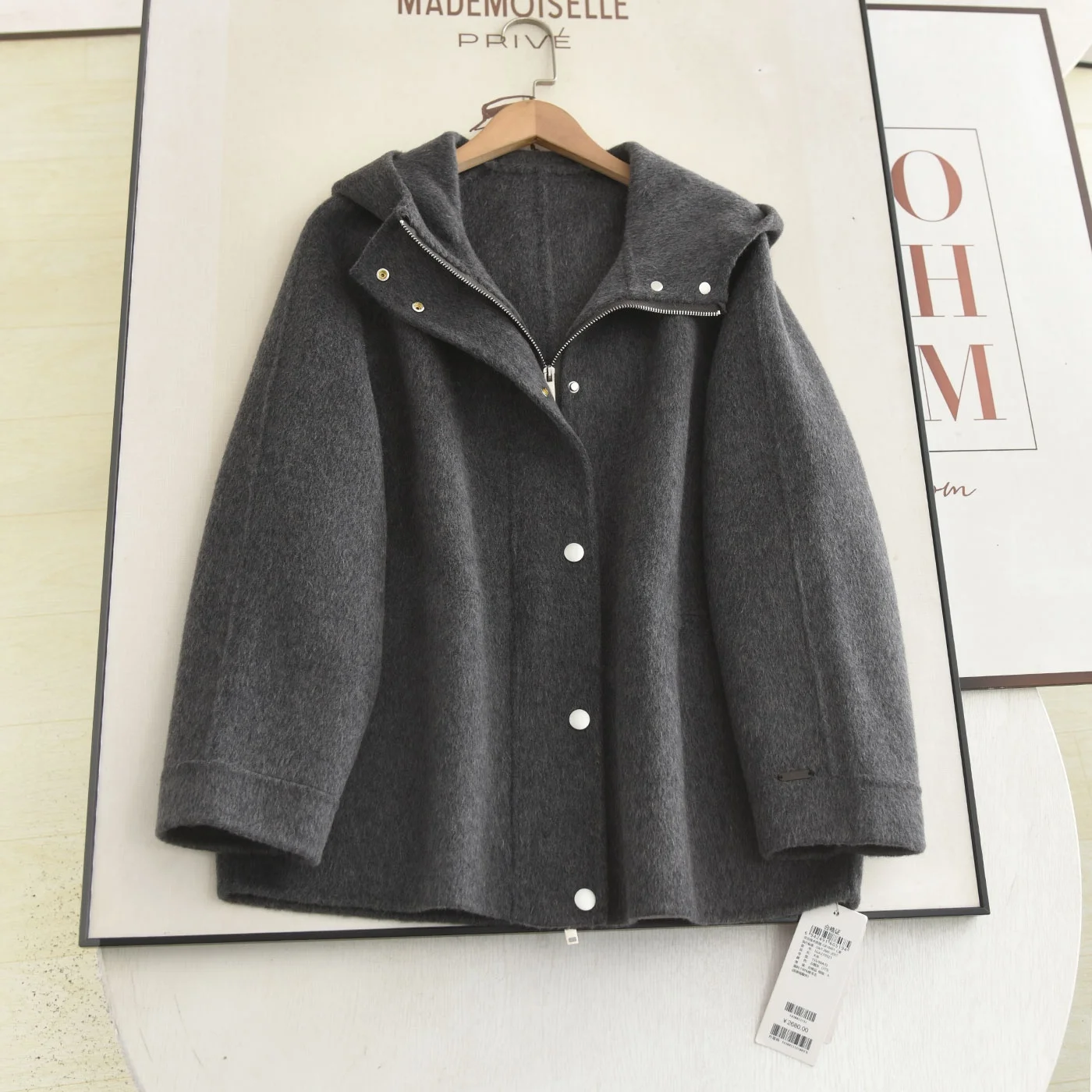 

2025 Winter New Korean Sle ey Double-Faced Woolen Coat with Hood for Women CleanFit Thiened Ultra-ort Length