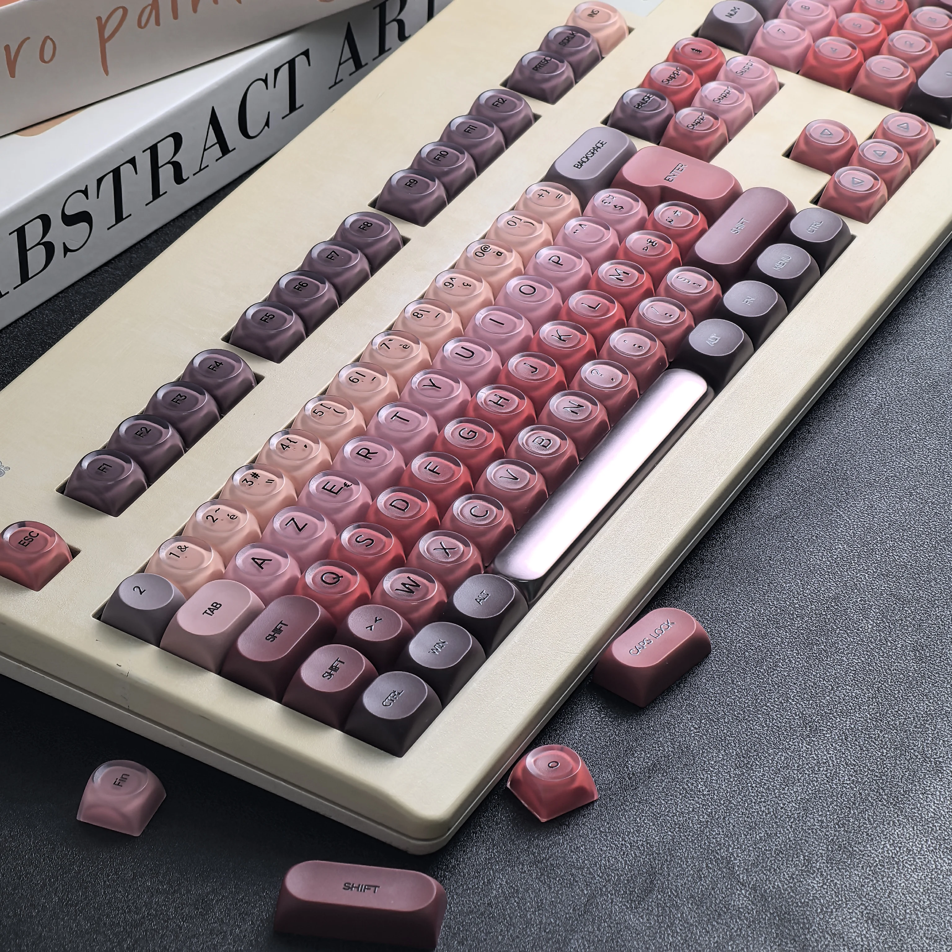 

MAIMOOO AZERTY Keycaps French Iso Layout Retro Red Lipstick Foundation MOA PBT PC FR Crystal Keyboard Keycaps