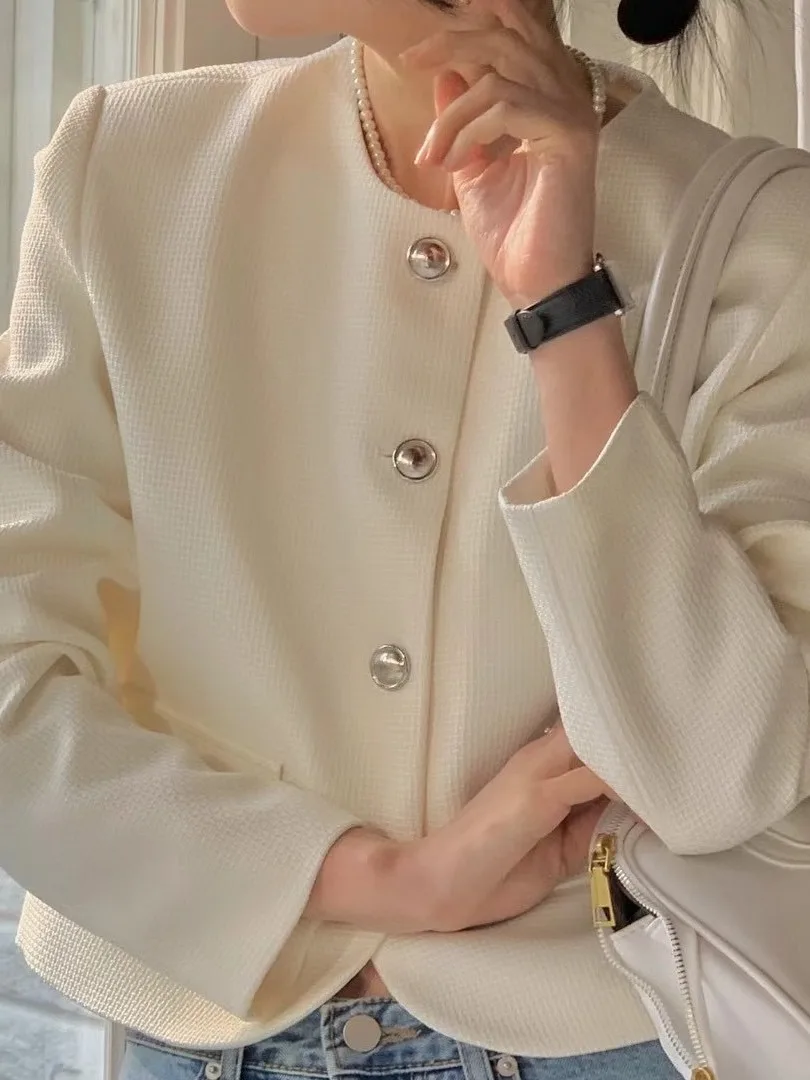 

Стильное весеннее повседневное свободное пальто с круглым вырезом, на одной пуговице, женская модная верхняя одежда, удобное, универсальное, весеннее...