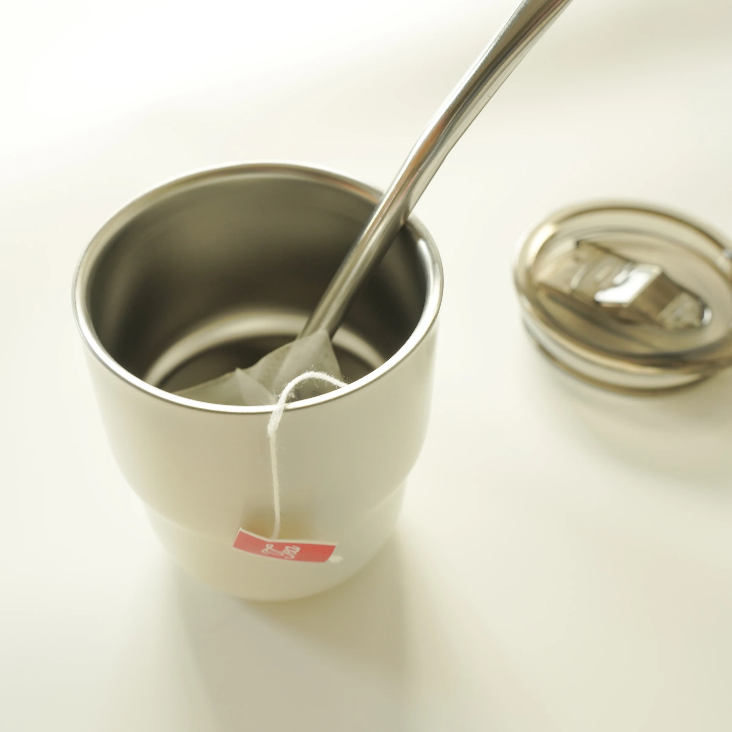 كوب معزول بمكنسة كهربائية مزدوجة الجدار من الفولاذ المقاوم للصدأ 304، كوب قهوة، كوب يربا ماتي مع القش، 255 مل ​