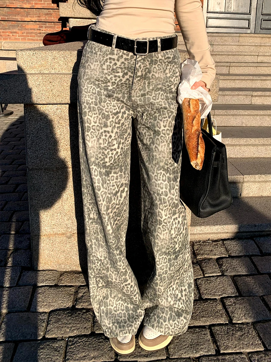 

Джинсы женские Cherry's с высокой талией, прямые, с леопардовым принтом, из искусственного меха, утепленные, на средней посадке, с бархатной подкладкой