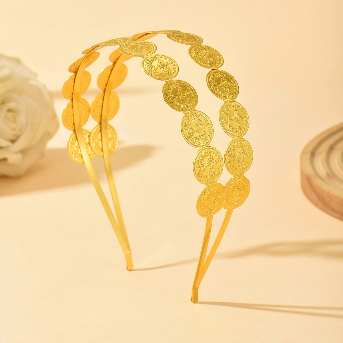 أغطية رأس عرقية عتيقة مع عملات معدنية مزدوجة الطبقات، إكسسوار غريب للمهرجانات وتصفيف المسرح