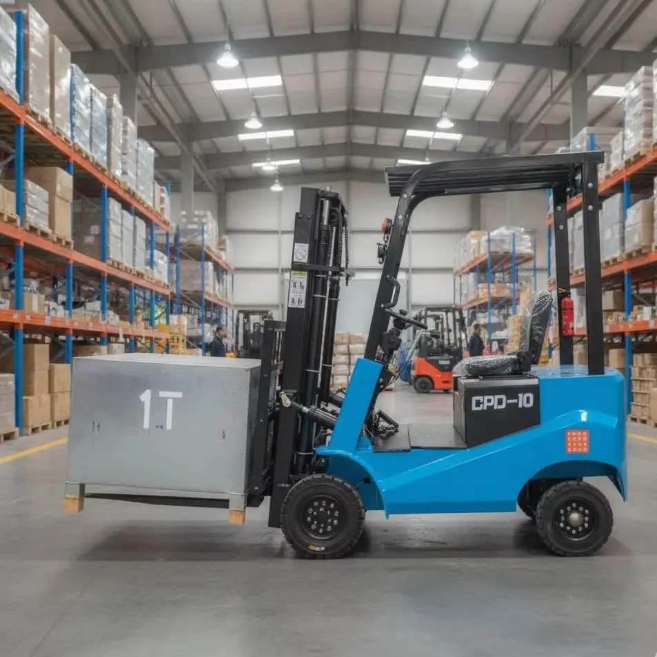 Custom CE Euro 5 Compact Mini Forklift for Agricultural Construction Material Handling and Warehousing view 3