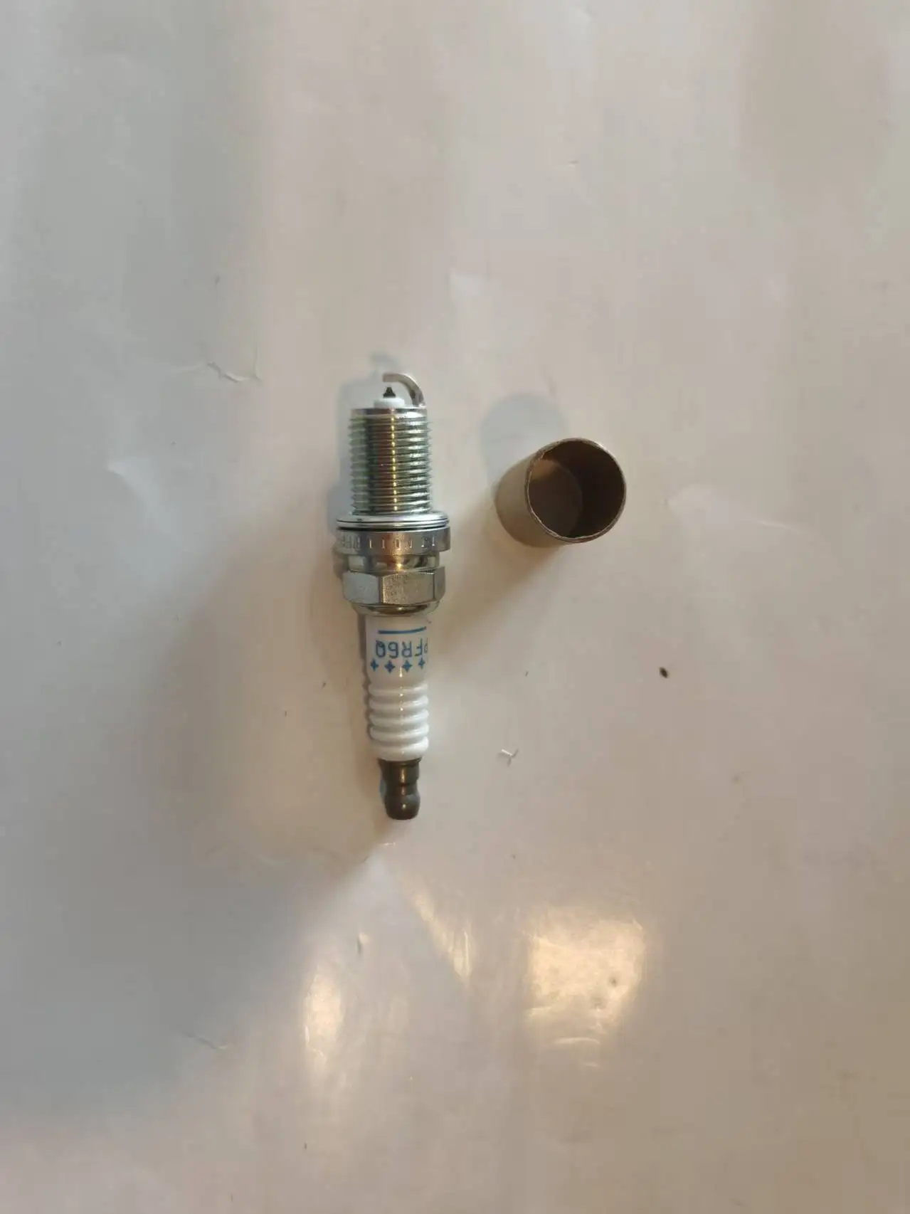 

4PCS SPARK PLUG PFR6Q/6458 NGK BRAND FOR AUDI/VAG 2.0T -10 YEARS.