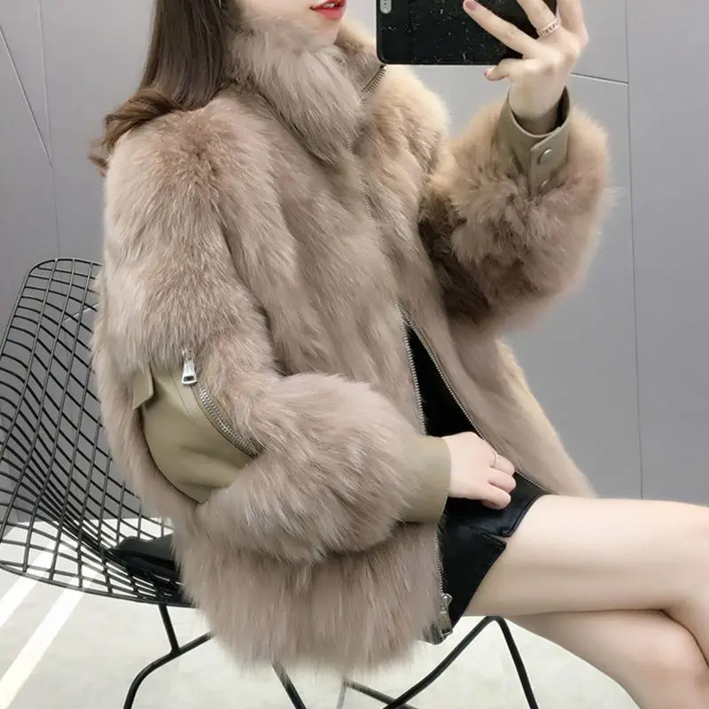 Autumn and Winter New Fur Coat Women\'s Short Thickened 2023 Autumn and Winter Fashion Slimming Plush Coat