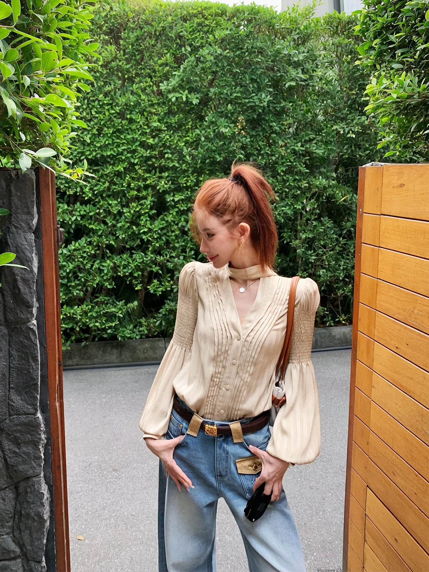 

Gold Embellished Shirt Fashionable V-neck High-end Feeling Early Spring Top for Women Breathable Polyester Long Sleeve