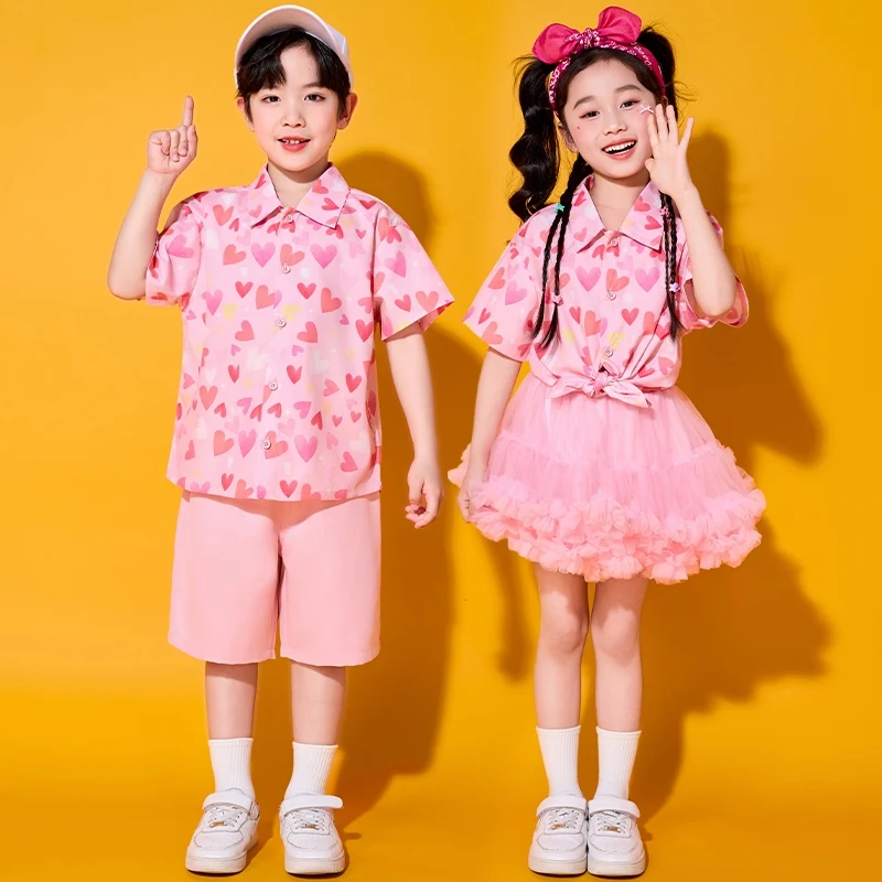 

Pink Children Stage Costume Boys Girls Love Design Shirt Shorts Skirt Cheerleading Team Performance Wear Fashion Streetwear 3355