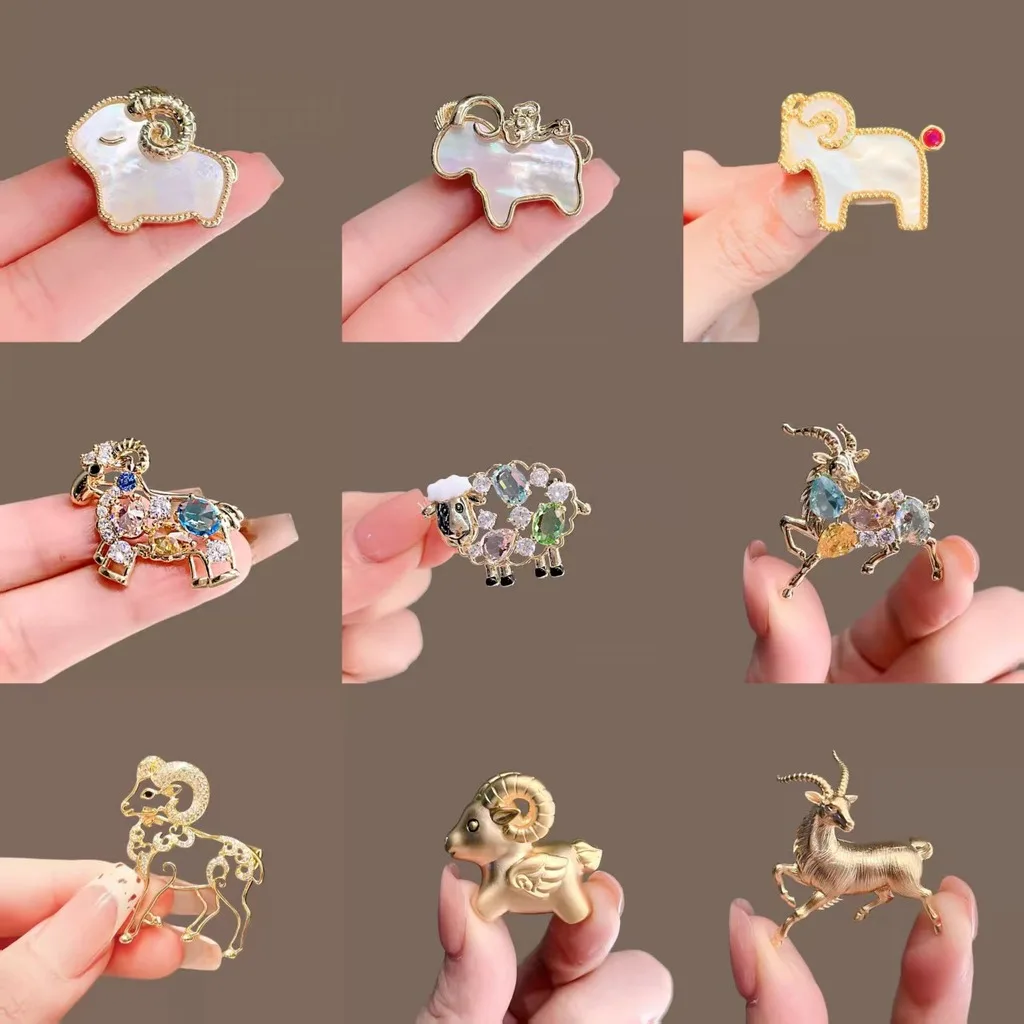 Zodiac Goat Chest Brooch Animals Brooches For Women Metal Crystal Sheep Lapel Pins For Women And Men Badge Jewelry Accessories