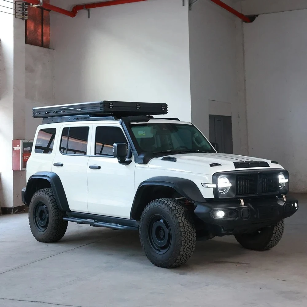 Hot Sale 3-4 Person Ultralight Wildland Roof Top Tent Aluminium Shell Roof Top Tent Roof Top Tent Ladder Brackets