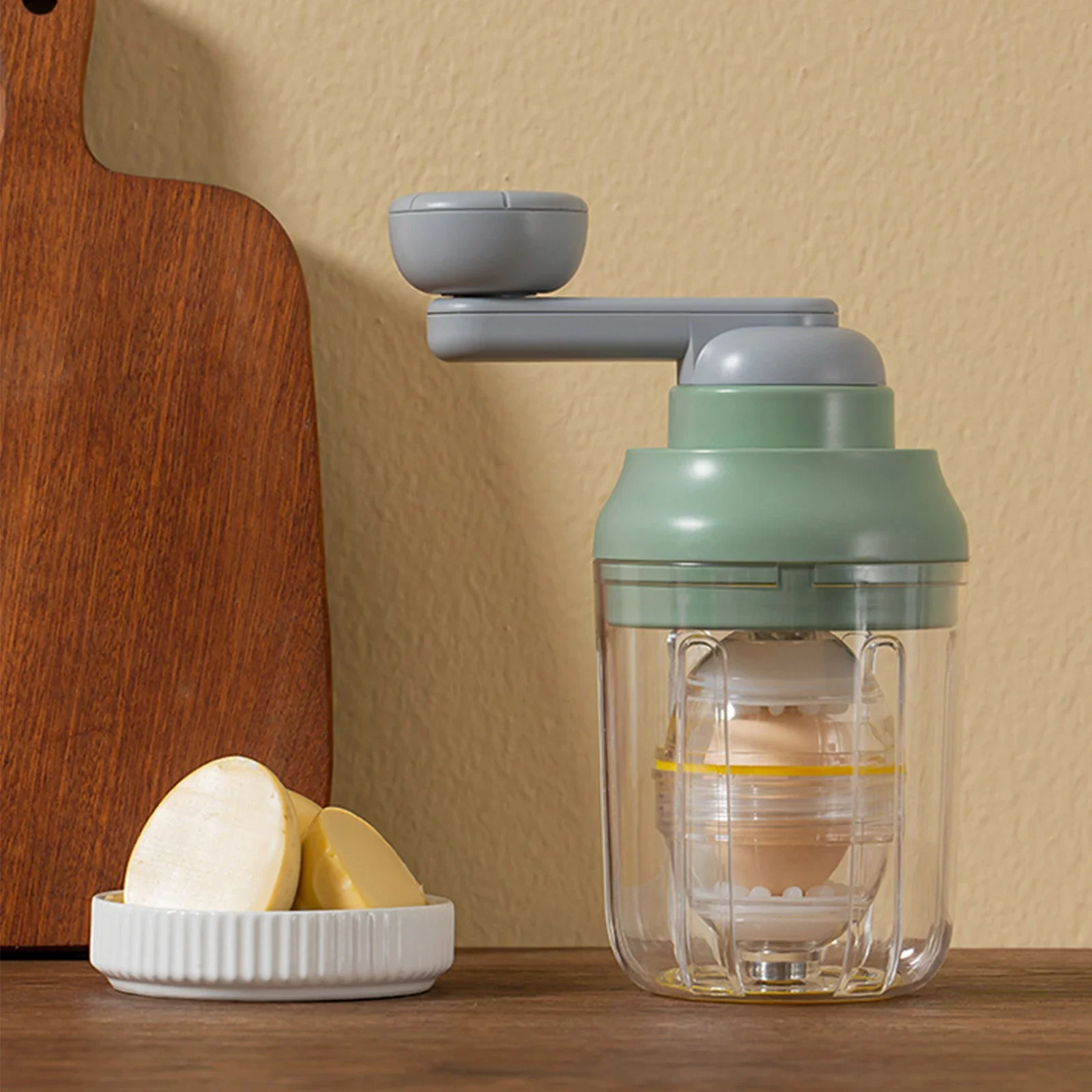 Egg Shaker Multifunctional Fall Resistance Easy to Use Egg Spinner Egg Homogenizer for Dining Room Cooking Tool Restaurant