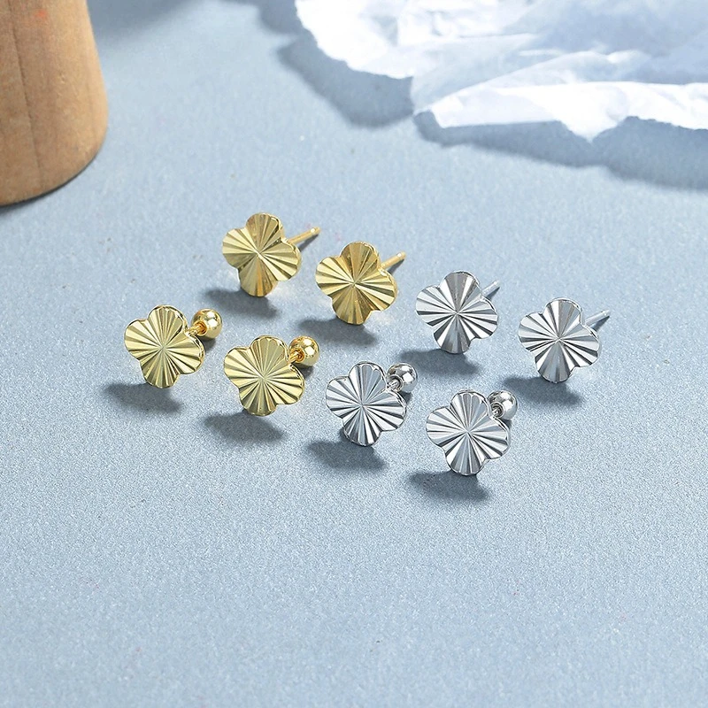 925 Sterling Silver Four Leaf Clover Threaded Stud Earrings for Women Personalized Ear Bone Studs Fashion Ear Jewelry Daily Wear