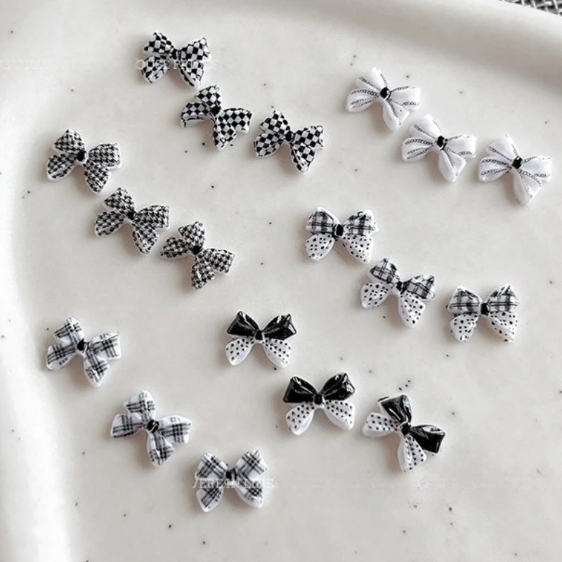 Schwarz Weiß Kariert 3D Streifen Schleife Band Stern Liebe Herz Fliege Perle Nail art Dekorationen Charme DIY Maniküre Zubehör
