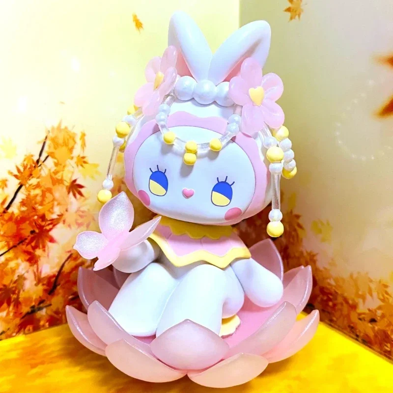 

EMMA Secret Forest Dim Lights Series Blind Box Action Figure Confirm Style Anime Model Ornaments Mystery Box Surprise Gifts