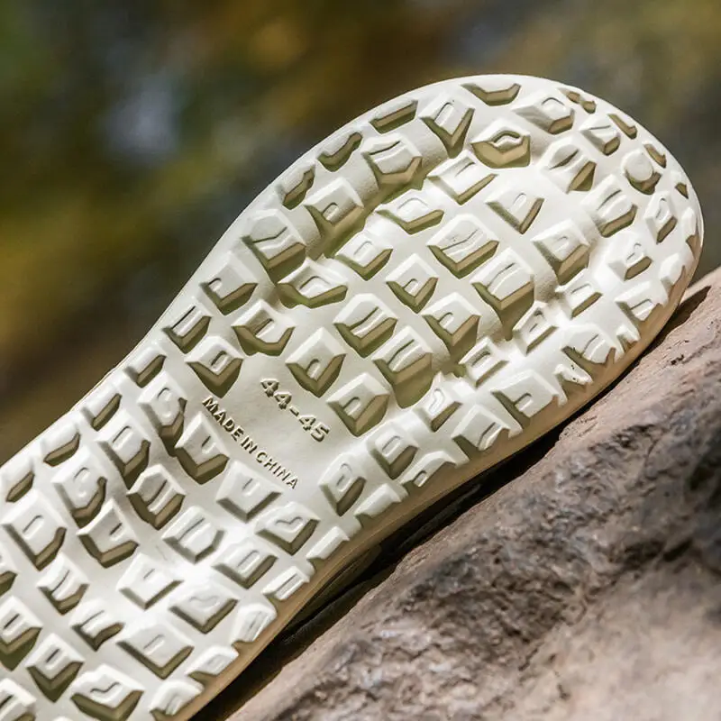 Soft Thick Bottom Non Slip Outdoor Slippers Men Summer 2026 Breathable Hollow Out Clogs Man Waterproof EVA Water Shoes Sneakers view 3