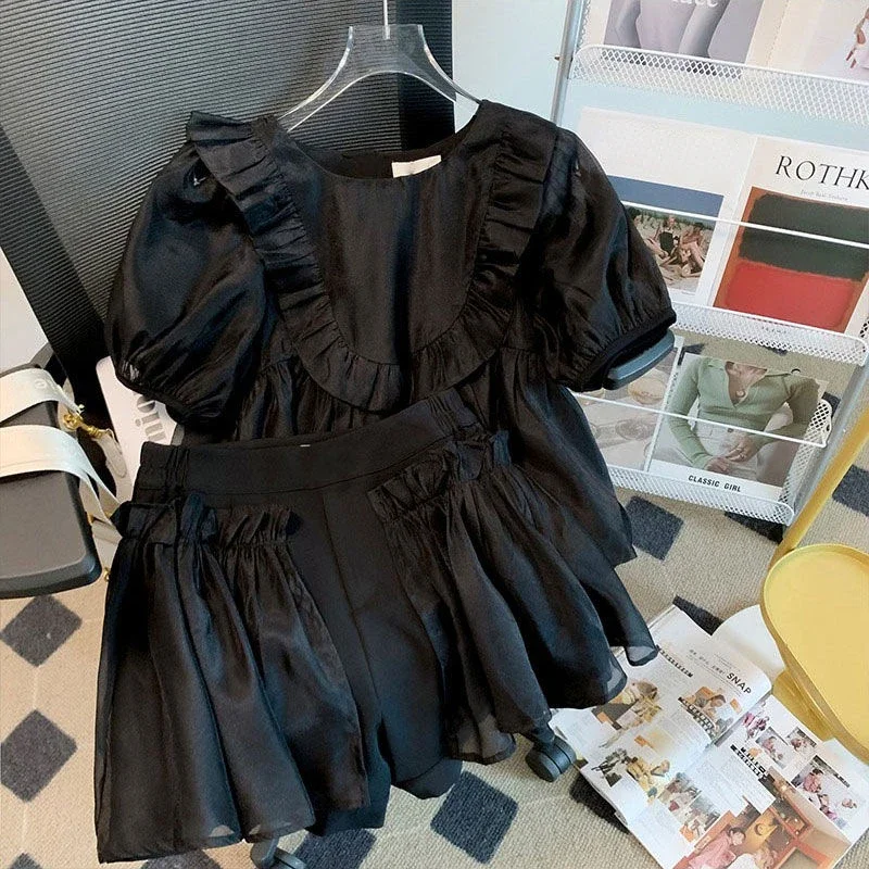 

Блузка с коротким рукавом, деревянные лоскутные шорты с краями ушей, широкие черные кукольные рубашки, комплект из двух предметов, женская одежда, шифоновая рубашка ZT261