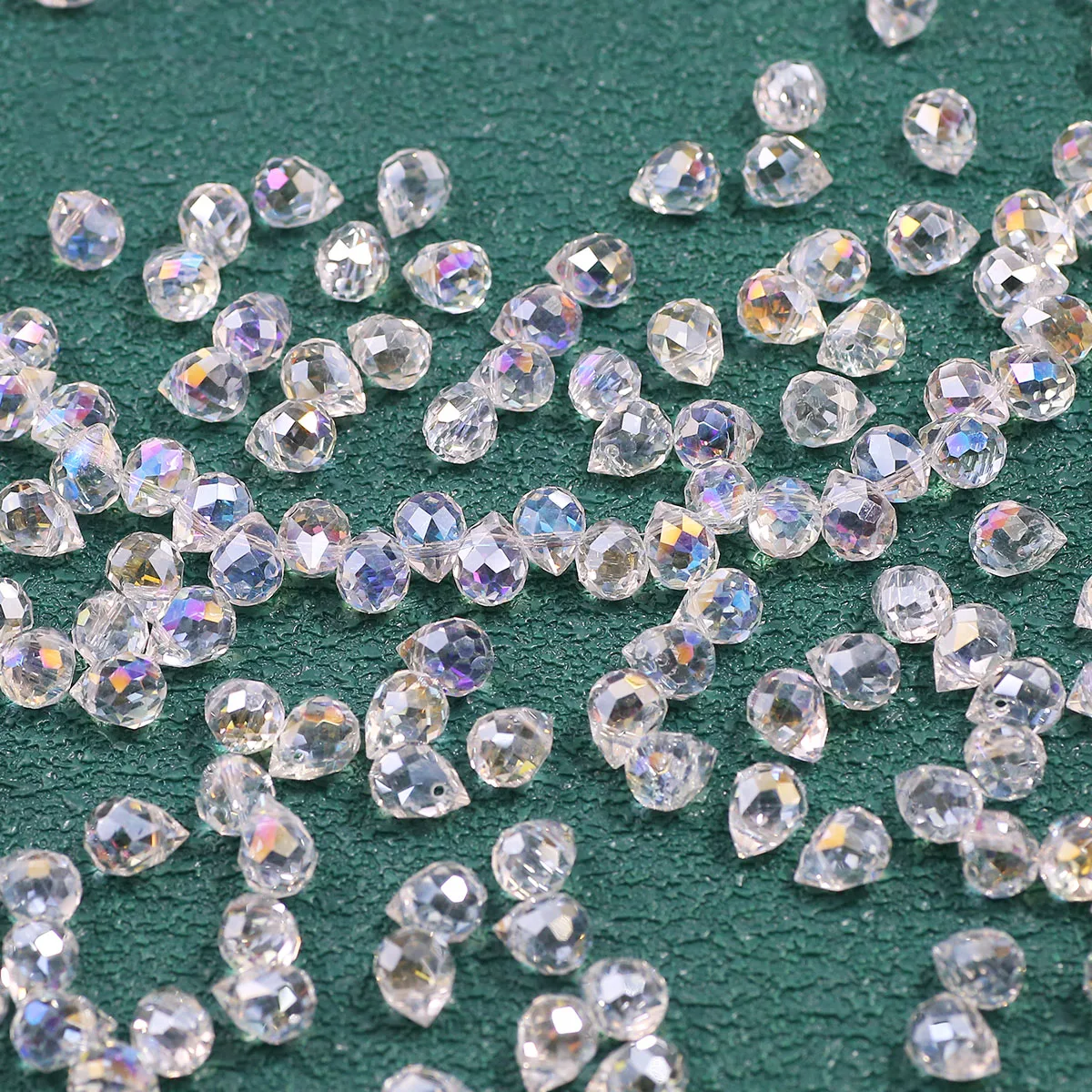 

90pcs Crystal glass Beads DIY Handmade transparent Strawberry Shape Jewelry Diy Making Bracelets Necklaces for Earrings 8mm