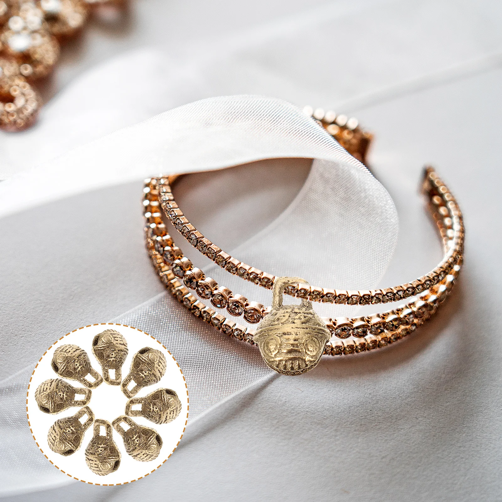 

30Pcs Copper Vintage Hanging Bells Pendant Charms DIY Crafts Jewelry Making Keychain Necklace Bracelet Accessories