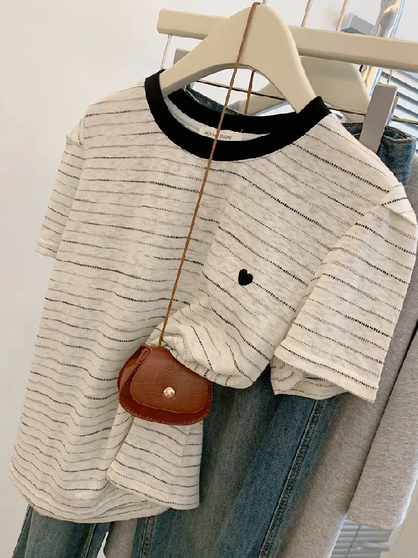 

plus Size Women's T-Shirt Summer Casual Loose Fit Short Sleeve Embroidered Heart Pattern Striped Top Breathable Polyester