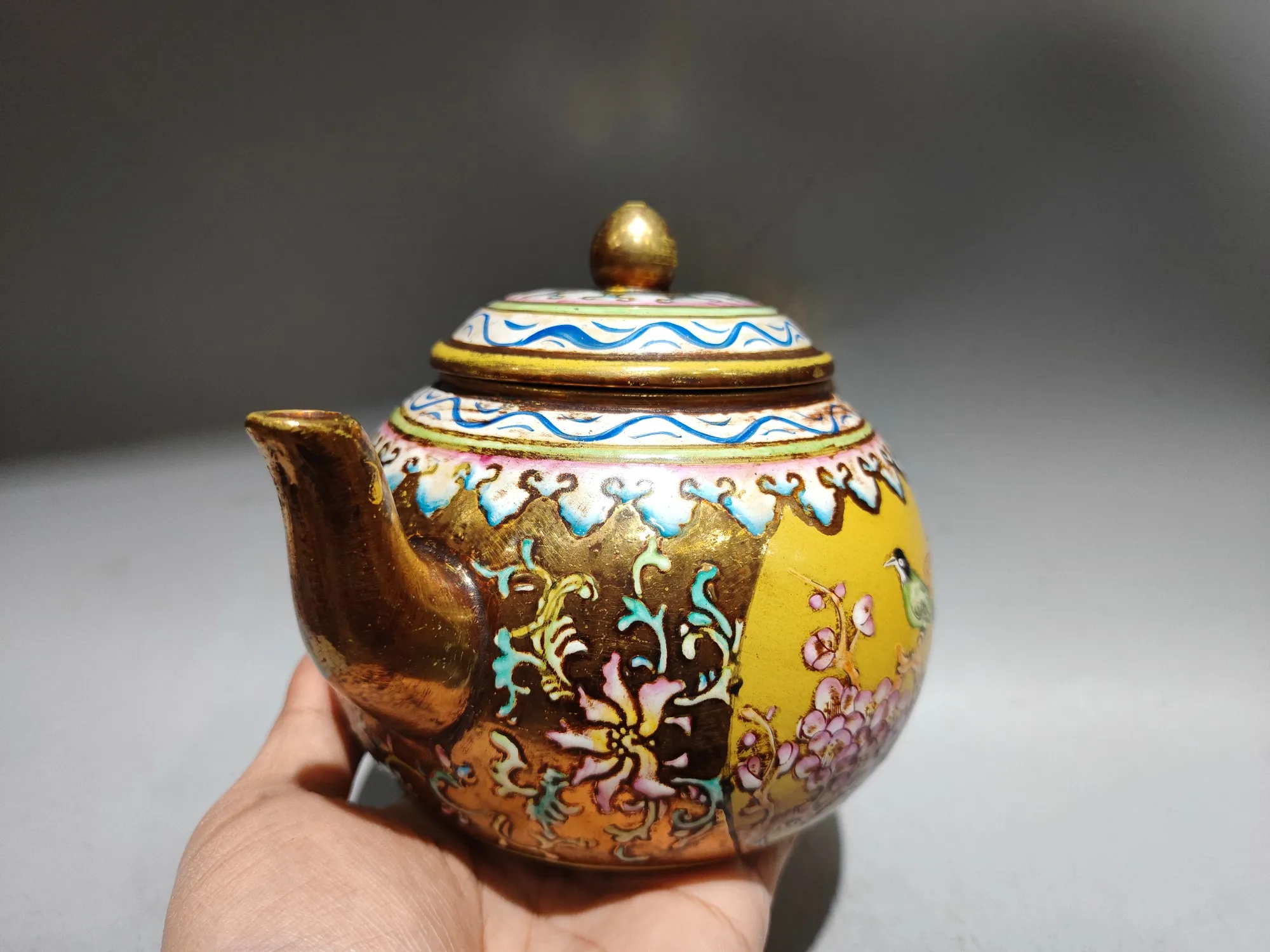 Yixing Purple Clay Pot Outline in gold Painted Magpie and Plum Blossom Pattern teapot wine pot kettle tea ceremony