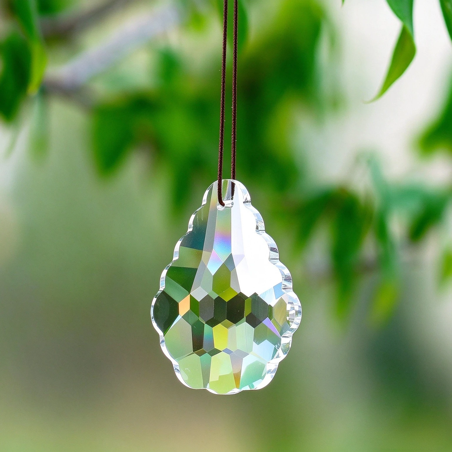 D5 6Pcs Pineapple Suncatcher Clear Flower Crystal Prisms Faceted Drop Pendant Rainbow Refracts Light Catcher Wedding Party Decor