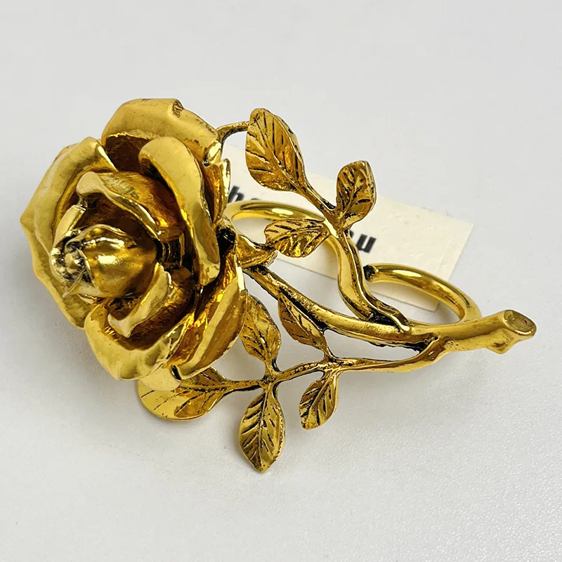 Vintage Exaggerated Metal Double Fingers Rose Oversized Flower Open Rings for Women Personality Party Jewelry Accessories