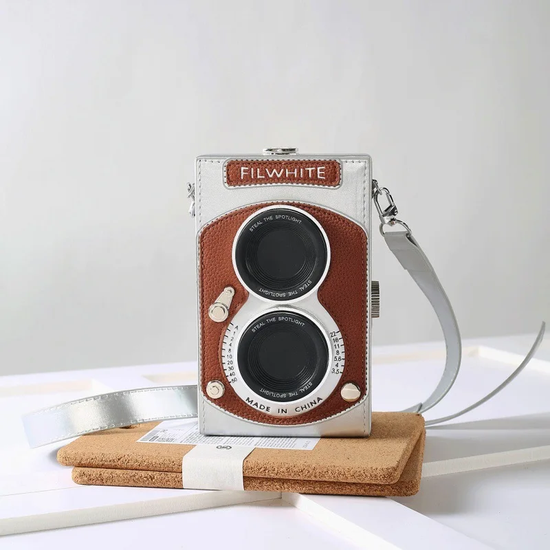 

Novelty Retro Camera Shaped Crossbody Bag, Suitable For Men And Women, For Daily Casual Outings, Street Strolls, Short Trips