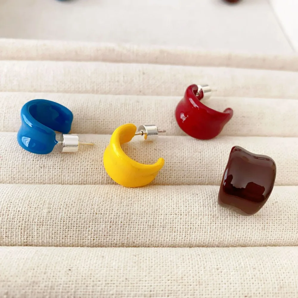 

C-shaped Textured Enamel Dripping Oil 925 Sterling Silver Needle Earrings Simple Niche Light Color Versatile Classic Little Hoop