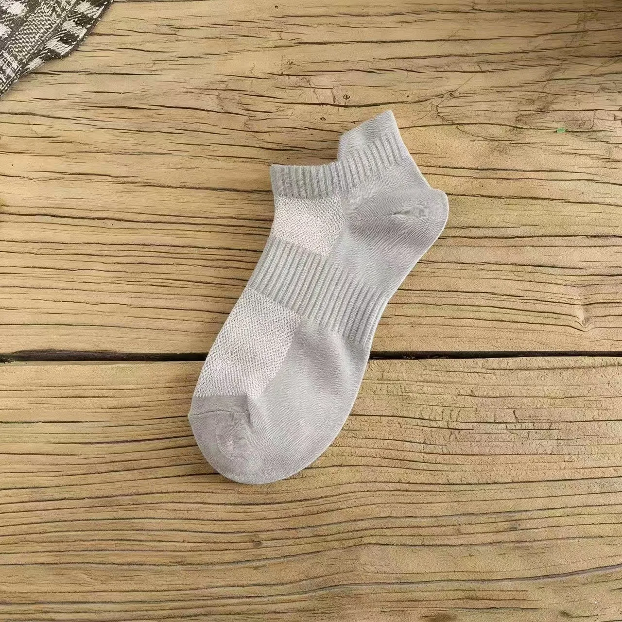 

10 Pairs Men's Cotton Ankle Socks, Moisture Wicking Breathable Low Cut Socks with Arch Support, Casual Athletic Socks for Men