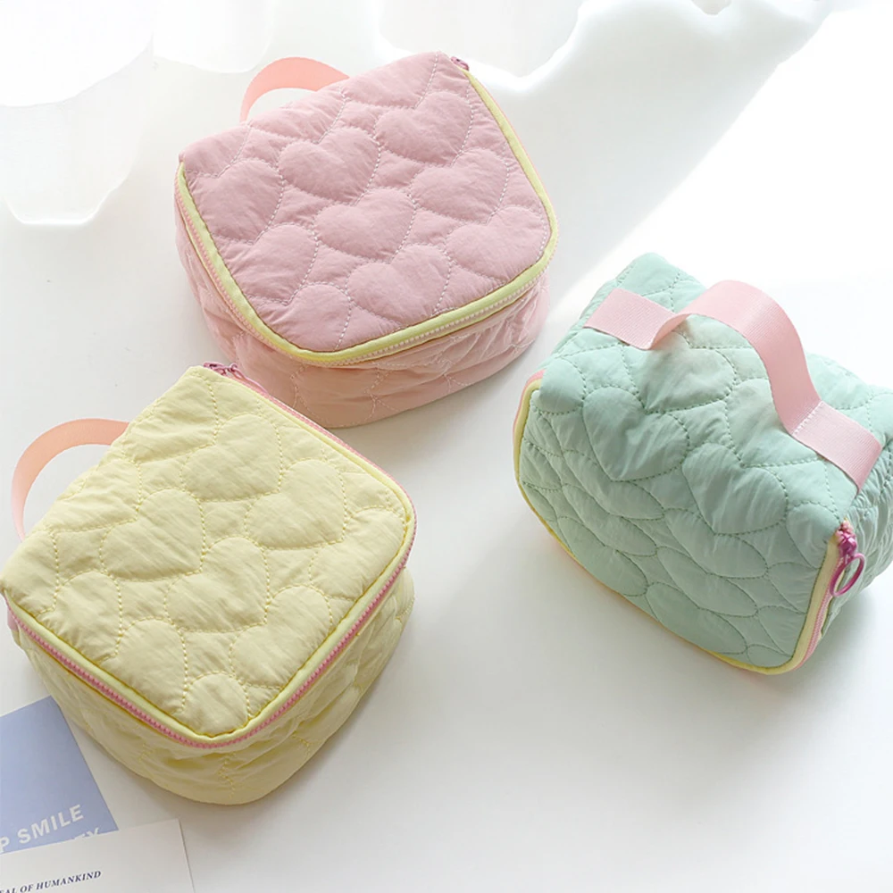 Mini Cosmetic Bag Quilted Hearts Smooth Zipping Toiletry Case For Makeup Products Light Weight Period Bag With Handle