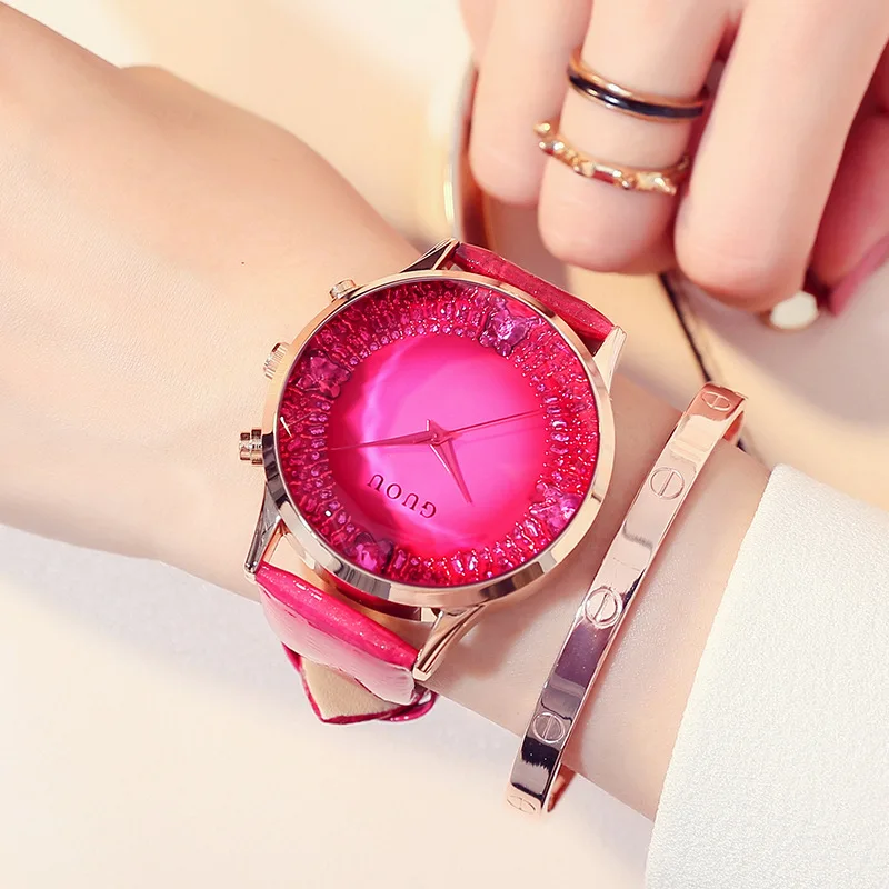 New High-End Selection Of Women'SWatchesTrendy And Stylish Quartz Watches With Simple And Elegant Large Dials And Leather Straps
