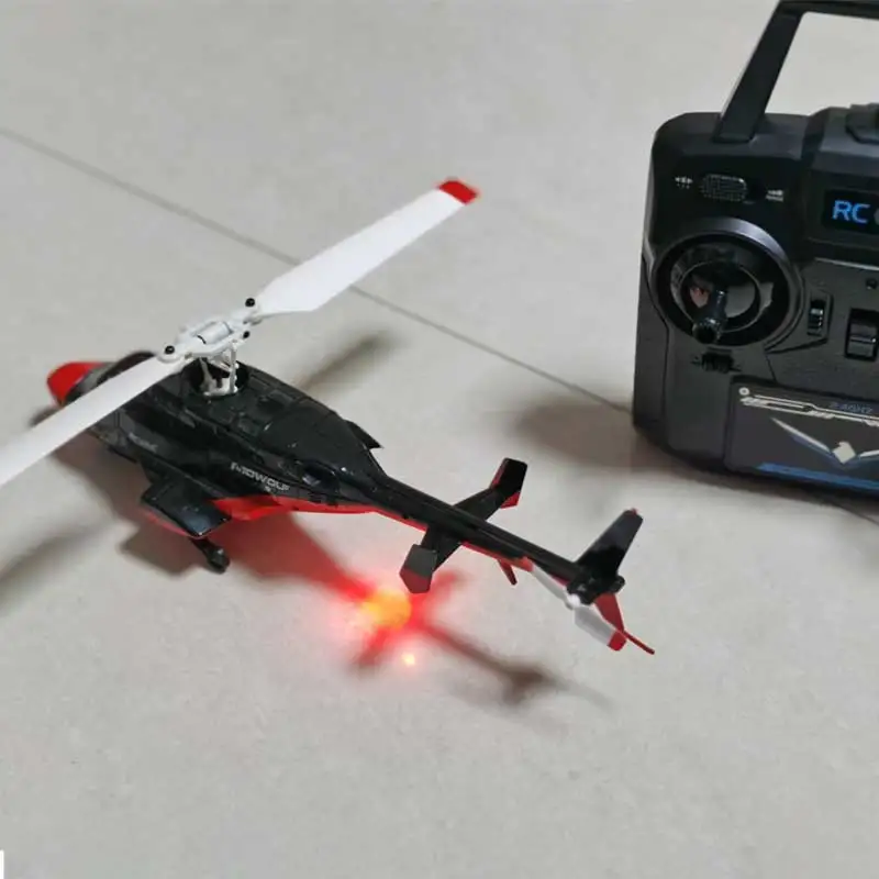 طائرة هليكوبتر تعمل بالتحكم عن بعد، الذئب الطائر الصغير، الارتفاع الثابت، أربعة اتجاهات، محاكاة قتالية بدون طيار تبدو مثل الأطفال الحقيقي