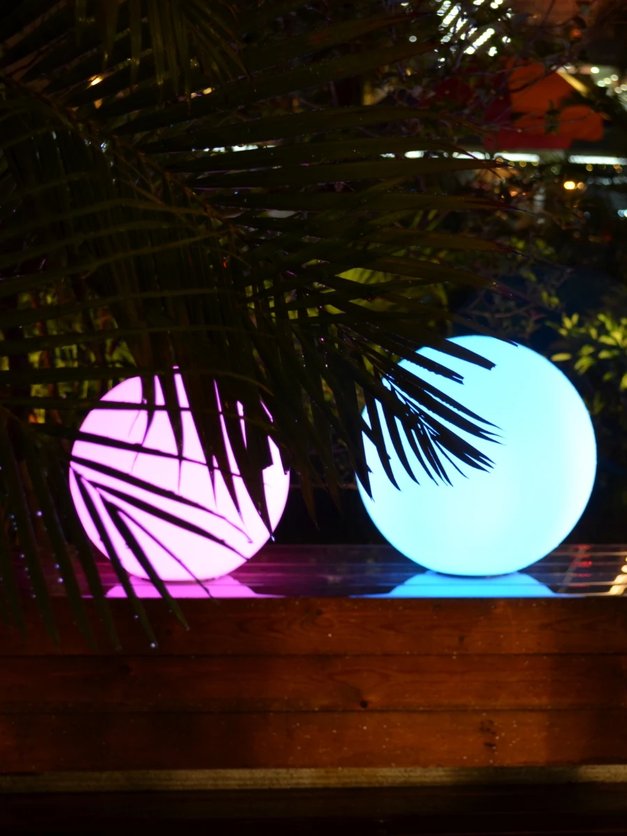 8 pezzi spedizione gratuita 20cm colori ricaricabili che cambiano la lampada d'atmosfera a Led Wireless per le vacanze con la famiglia