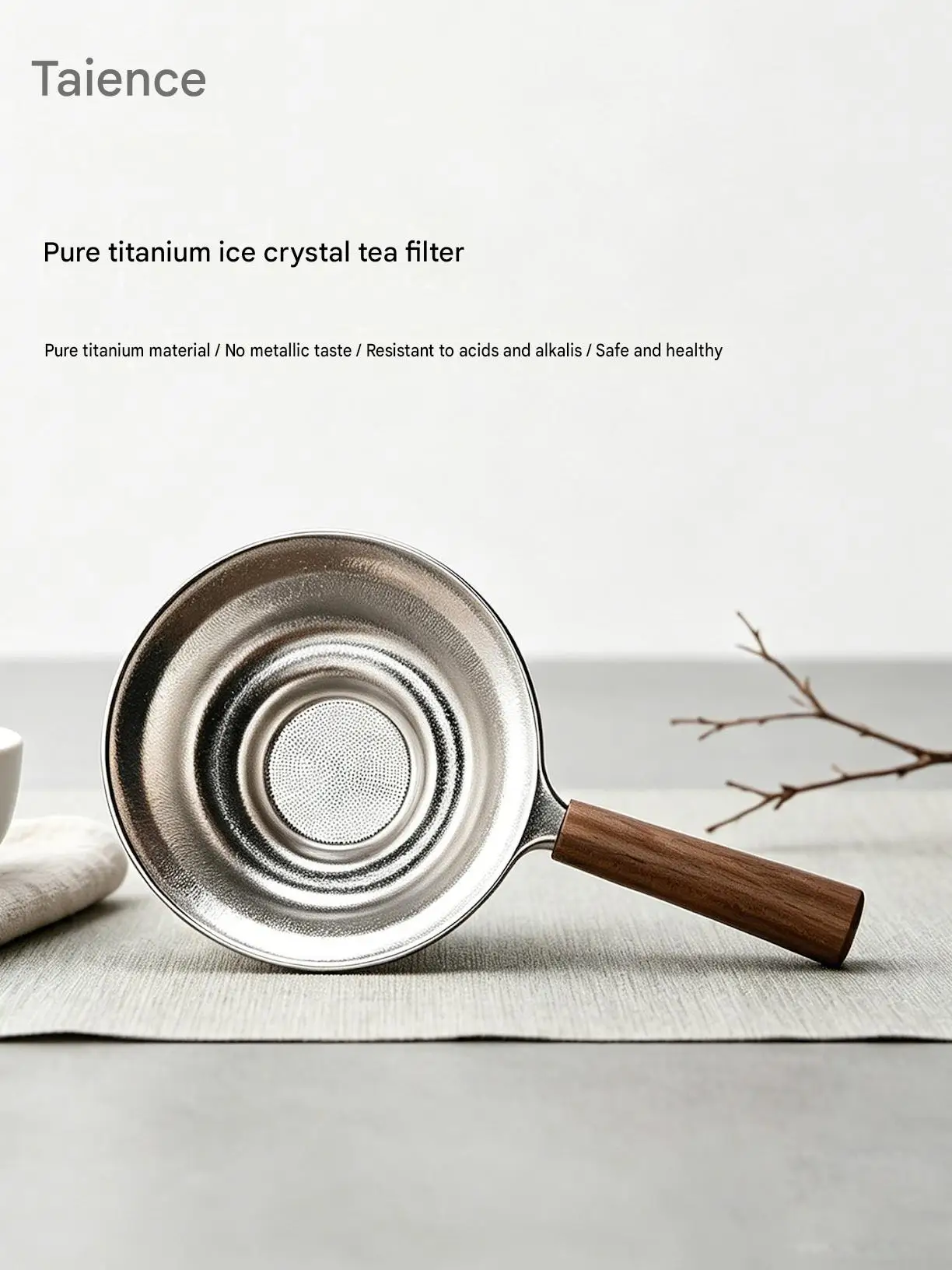 Portable Pure Titanium Tea Strainer Wooden Handle Fine Mesh Tea Infuser Filter