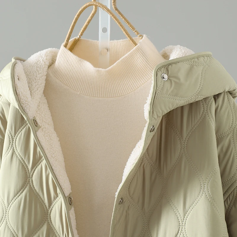 سترة قطنية قصيرة للنساء بغطاء للرأس، سميكة ودافئة، متعددة الاستخدامات، مبطنة بالصوف، ملابس خارجية شتوية بقصة مستقيمة وأكمام ط...