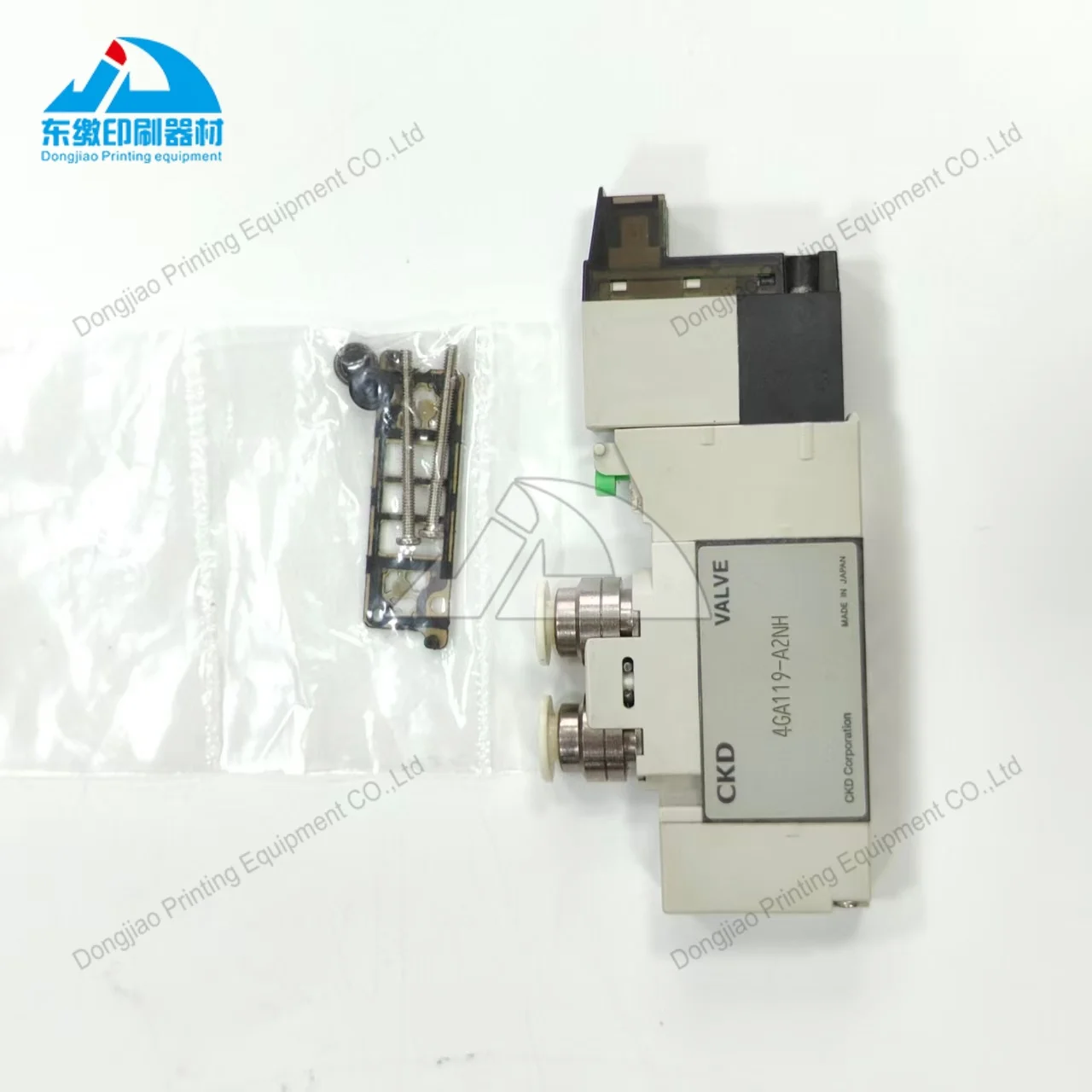 valvola-solenoide-originale-4ga119-a2nh-per-macchina-da-stampa-komori-ricambio-ckd-4ga119-a2nh