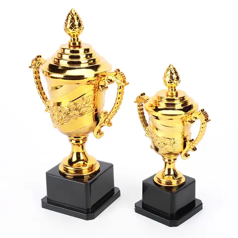 10 best sales फुटबॉल ट्रॉफियां - №4