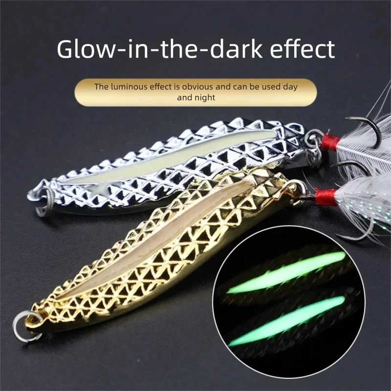 1-4Pcs Metal Luminous Spinner Spoon Lure 3g 7g 15g 20g Bass Fishing Sequin Wobblers Artificial Bait Feather Treble Hook Tackle
