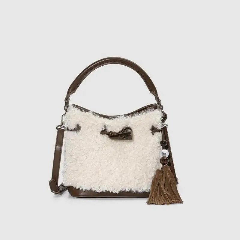 

Autumn And Winter Fashion New Lamb Fleece Bucket Handbag Casual Versatile Color Contrasting Single Shoulder Crossbody Bag Trendy