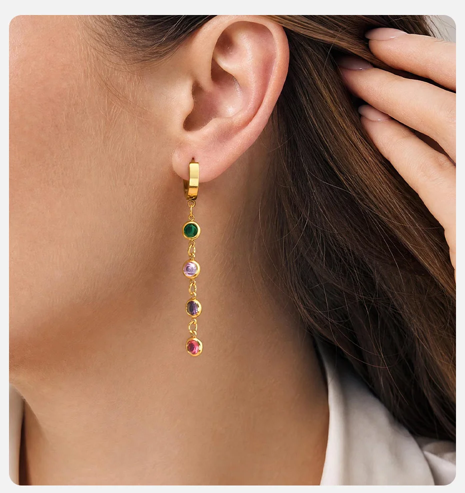 Vnox Minimalistisches, vergoldetes, mehrfarbiges Zirkonia-Schmuckset mit Halskette, Ohrringen und Armband für Damen, trendiger, farbenfroher Kristallschmuck – Detail 7