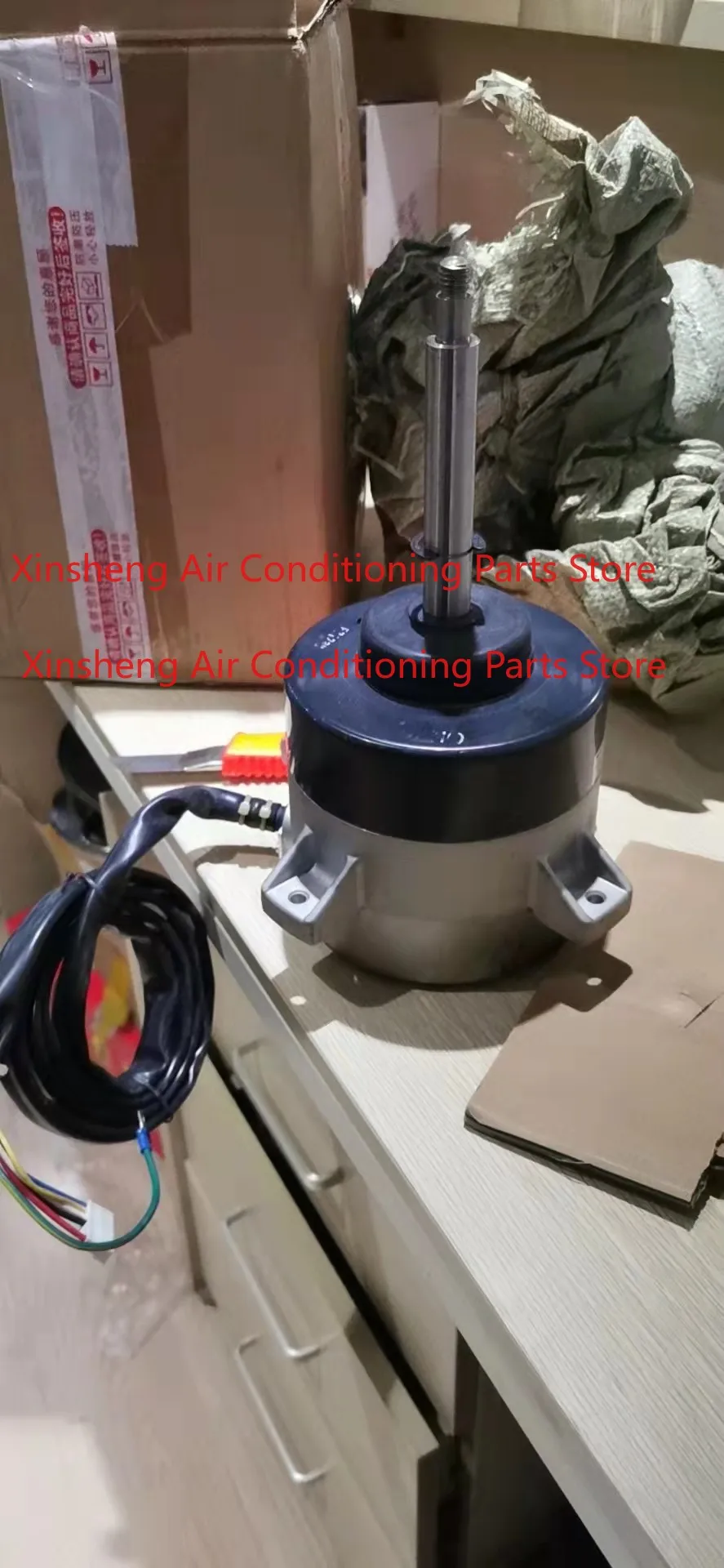 

Brand new, suitable for Fujitsu central air conditioner, fan external motor MFE-E4TVM DMUB8D1FG 8P