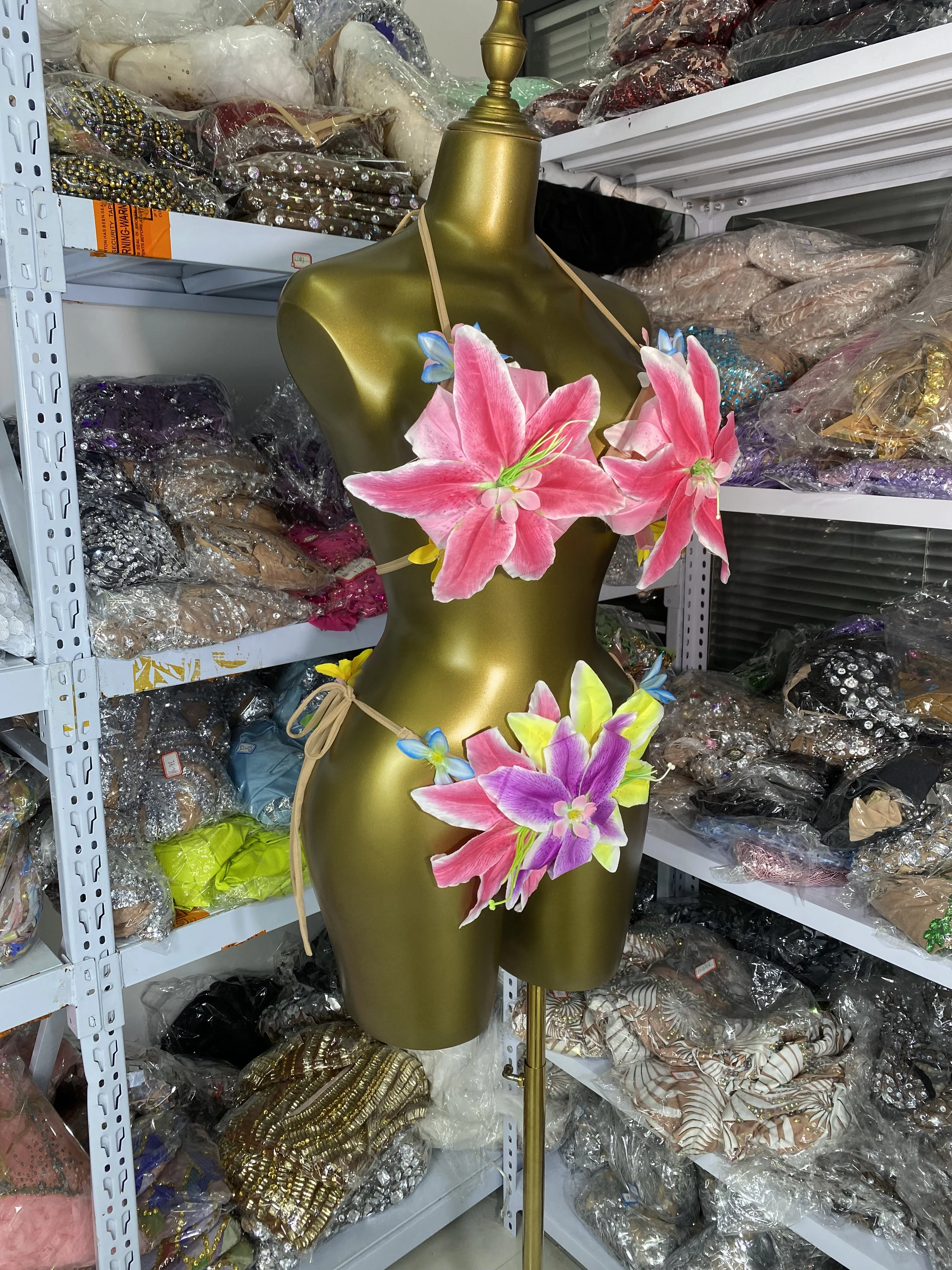 Frauen Sexy Strand Party Bikini Kleid Darling Handgemachte Lilie Blumen Badeanzug Besondere Anlässe Showgirls Bühnenkostüme