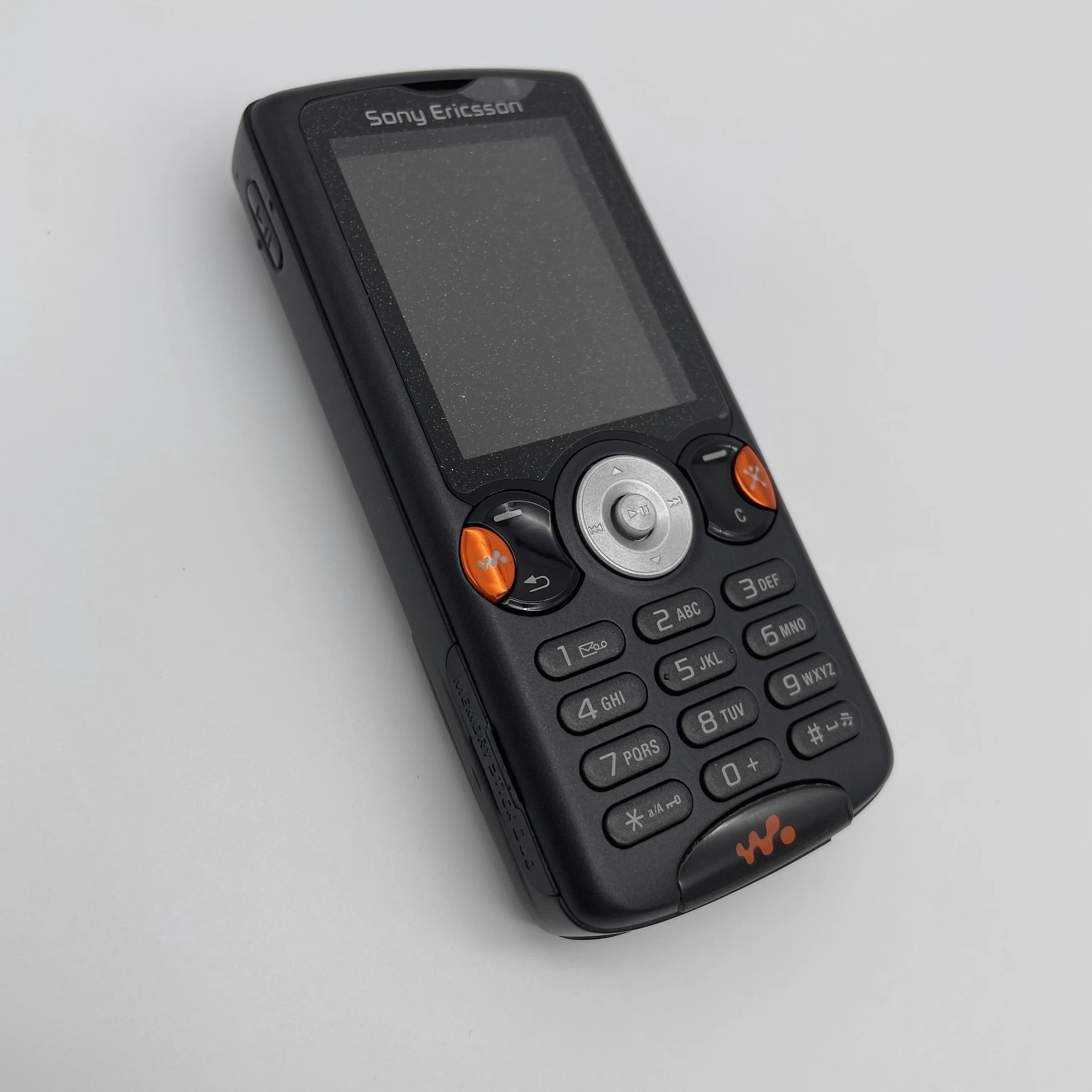 هاتف Sony Ericsson W810 W810i W810C مجدد غير مقفول بلوتوث أصلي 2MP 1.9 بوصة 2G بحالة جيدة