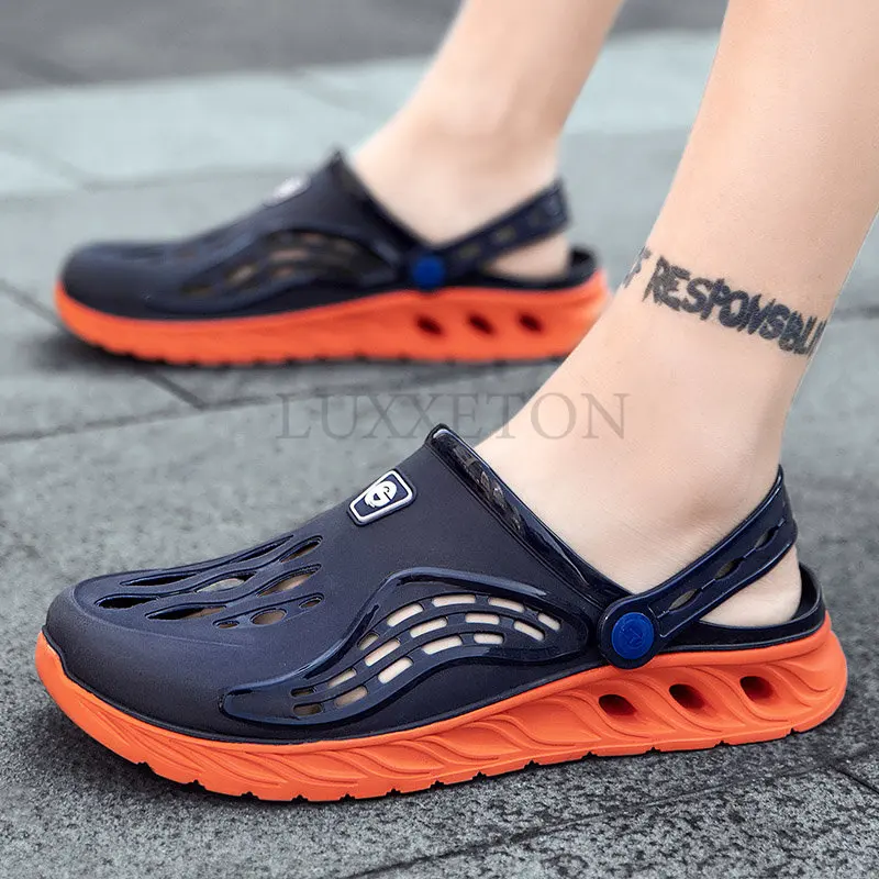 Men\'s Slippers Summer New Women\'s Home Slippers Outdoor Non Slip Beach Shoes Hole Shoes Fashion Hollow Breathable Couple Sandals