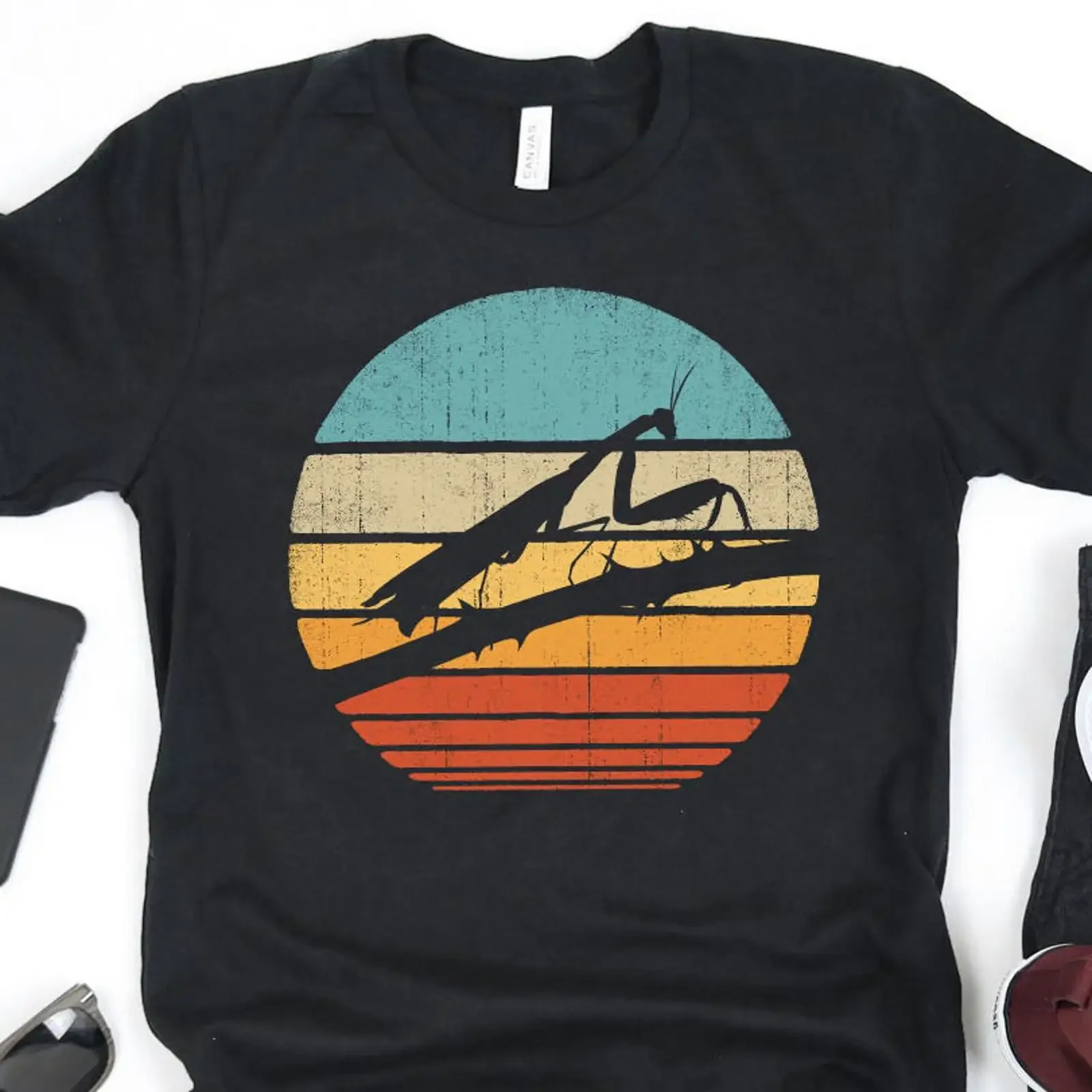 Retro Sunset Praying Mantis T Shirt Insect Bug for Lovers Available in  vintage Washed Slightly Top For Everyday Wear Casual