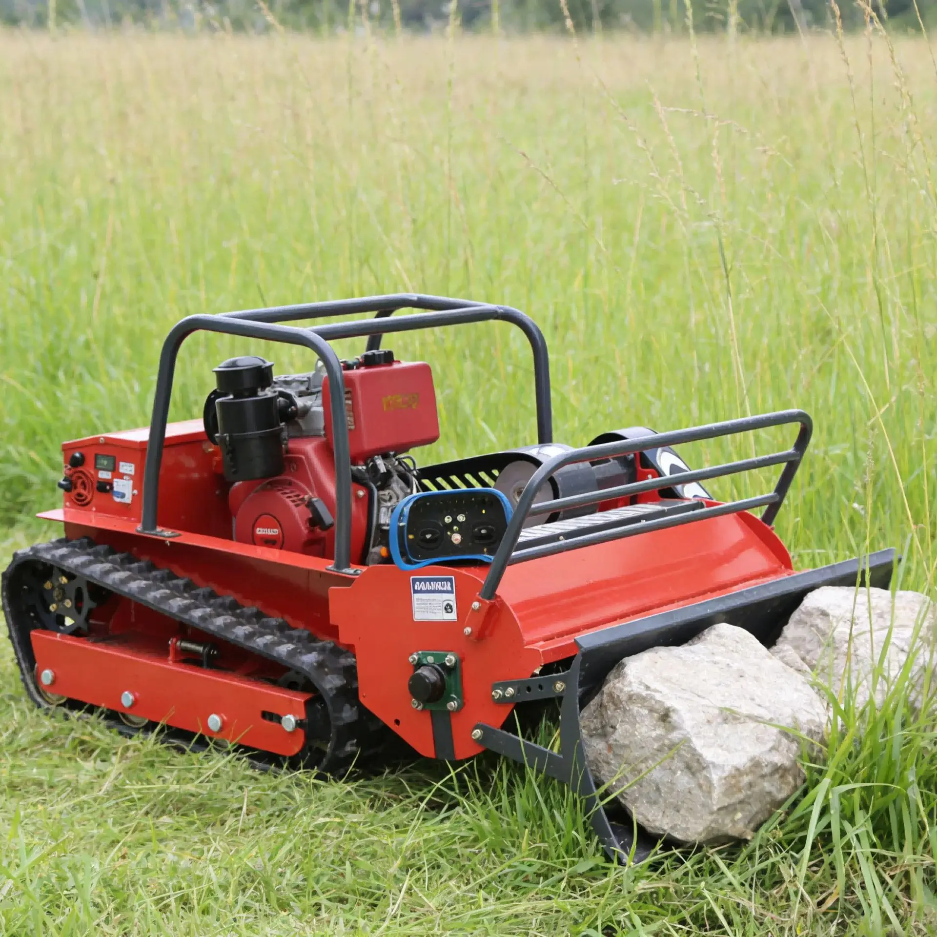 

Customized AWY800S Mower 2-20cm Precise Adjust Remote Control Hands-Free Safety First