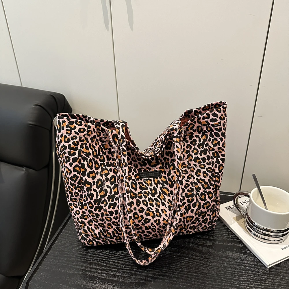 

Холщовая сумка-тоут с леопардовым принтом, большая вместительная сумка на плечо, классический дизайн, повседневный стиль, просторная сумка, сумки для повседневного использования