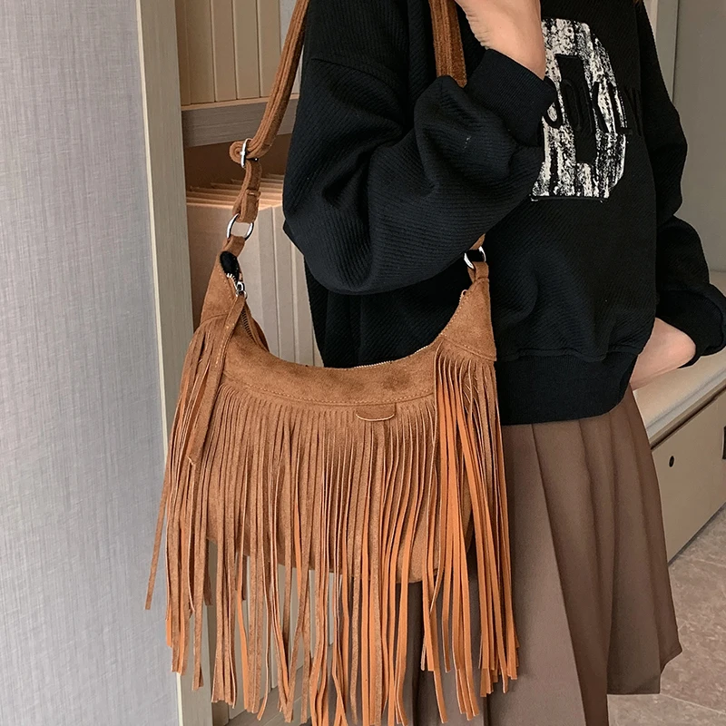 Y2k Tassel Bucket Bag Small Crossbody Bags for Women 2022 Winter Designer Party Bags Females Luxury Handbags Sac A Main Femme