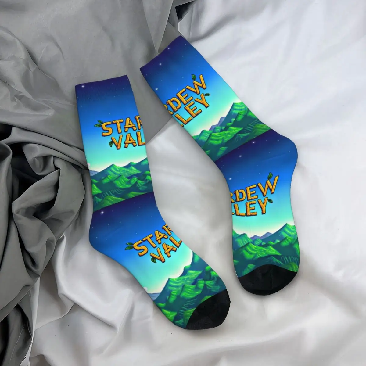 Fashion Stardew Valley Logo Sports Socks Farming RPG Game Polyester Crew Socks for Unisex