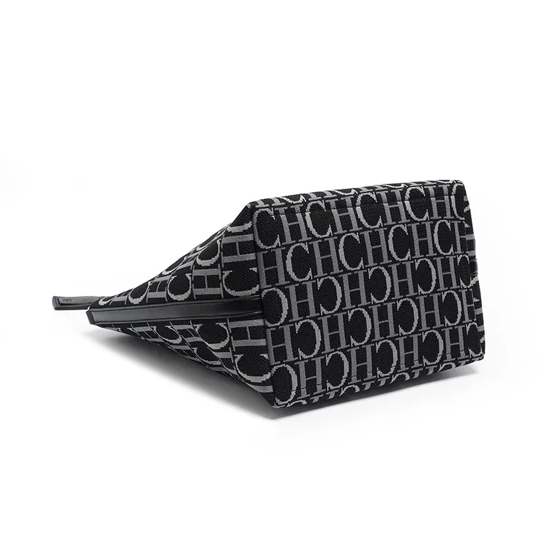 Fashion Simple Women's Commuter Travel Bag Classic Retro Large Capacity Pure Color Bucket Bag Trend Letter New Ladies Handbag